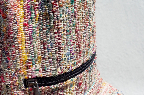 フェアトレードの手織りのヨガマットバックパック/ヨガバッグ/ヨガバッグカラフルなサリーシルクバッグ 5枚目の画像