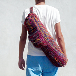 Fairtrade 限量一件 編織手感瑜珈墊背包 / yoga bag / 瑜伽包 - 手工織布 彩色繽紛手捻紗麗線 第3張的照片