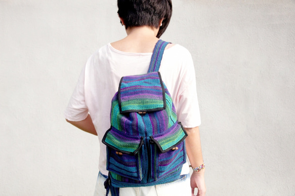 woven backpack 編織手感後背包 fairtrade  - rainbow 魔幻藍紫 medium 第1張的照片