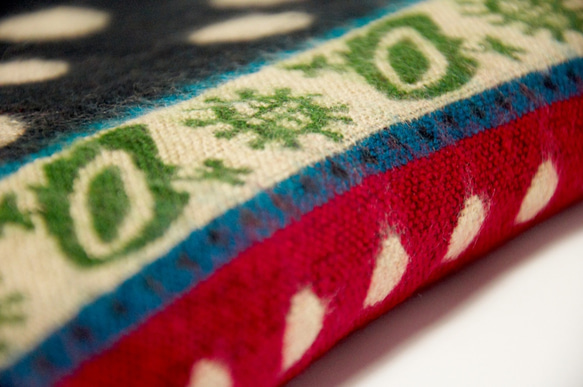 民族風披巾 / boho針織圍巾 / 民族圖騰圍巾 / 針織披巾 / 蓋毯 (made in nepal) - 水玉點點 第4張的照片