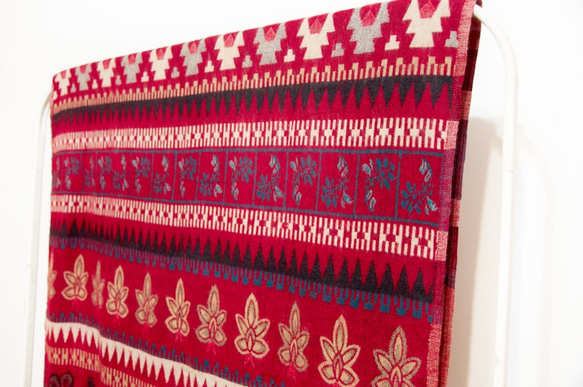 民族風披巾 / boho針織圍巾 / 民族圖騰圍巾 / 針織披巾 / 蓋毯 (made in nepal) - 波西米亞 第4張的照片