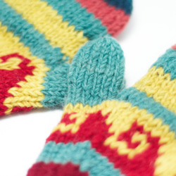 winter accessory 限量一件手織純羊毛針織手套 / 可拆卸手套 - 費爾島圖騰 wool gloves 第8張的照片