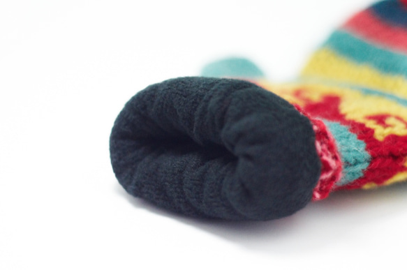 winter accessory 限量一件手織純羊毛針織手套 / 可拆卸手套 - 費爾島圖騰 wool gloves 第9張的照片