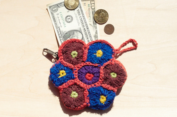 手工鉤織零錢包 / 收納包 / 化妝包 - fairtrade 手捻紗麗線花朵零錢包 flower coin purse 第2張的照片