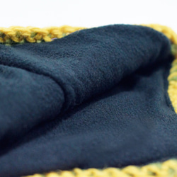 手工針織純羊毛帽 / 手工內刷毛毛帽 / 針織毛帽 / 飛行毛帽 / 毛線帽  - 繽紛圖騰黃紫色 ( 僅一件 ) 第4張的照片