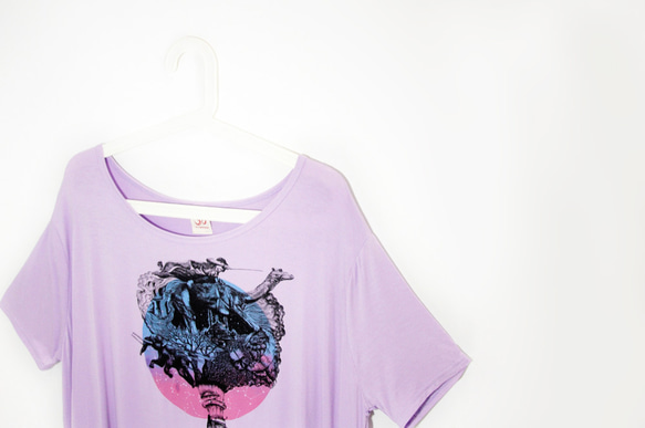 女性モーダルクール感が寄付する旅行T /ブラウス/ Tシャツ/ Tシャツデザイン/プリントコートのエレガント感を緩和 - ロンリ 3枚目の画像