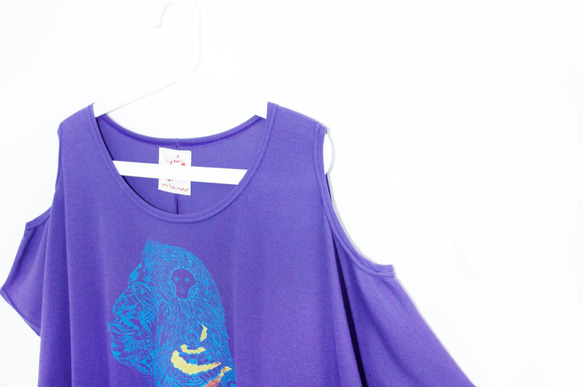 女裝 手感自然垂墜兩穿露肩上衣/女裝上衣/Tee/設計上衣/ T-shirt/ 傘擺上衣- 南美印地安 ( 藍紫 ) 第2張的照片