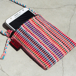天然手織布彩虹繽紛手機套 手機殼 收納袋 票夾 iphone  - 彩虹色繽紛色彩 fairtrade 第2張的照片