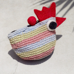 情人節禮物 限量手工鉤針編織小雞零錢包 / 羊毛氈收納包 / 小包 / 雜物包 - 繽紛條紋小雞 動物好朋友purse 第3張的照片