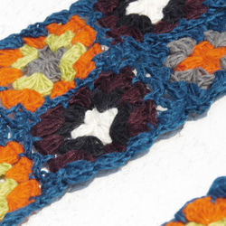 ギフト手編みのウールのスカーフ/フラワーかぎ針編みスカーフ/かぎ針編みスカーフ/手織りのスカーフ/フラワーステッチウールニットス 3枚目の画像