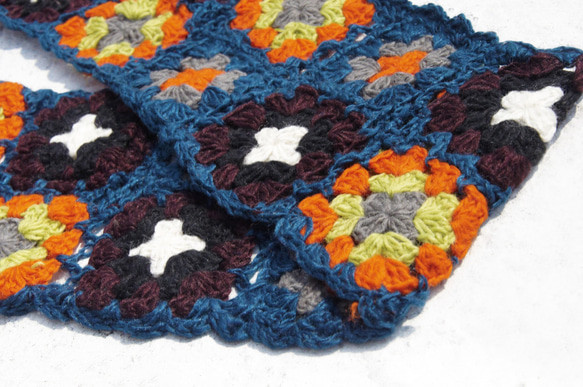 ギフト手編みのウールのスカーフ/フラワーかぎ針編みスカーフ/かぎ針編みスカーフ/手織りのスカーフ/フラワーステッチウールニットス 4枚目の画像