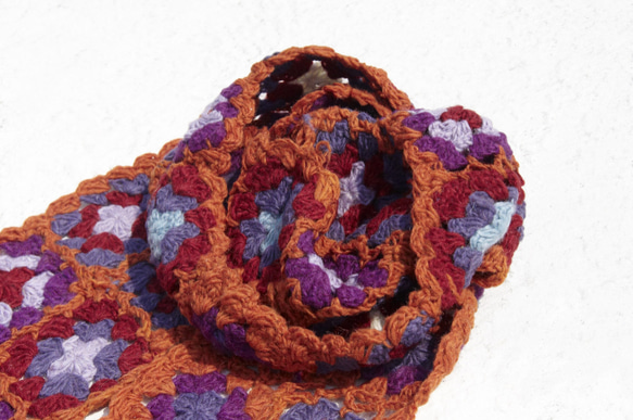 クリスマスプレゼントの上限手編みのウールのスカーフ/フラワーかぎ針編みスカーフ/かぎ針編みスカーフ/手織りのスカーフ/スカーフを 1枚目の画像