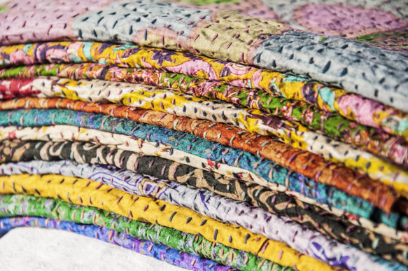 限定版の手縫いのシルク糸李富栄/刺繍スカーフ/スカーフシルク刺繍/手縫いサリーラインスカーフ/インドのシルク刺繍のスカーフ - 10枚目の画像