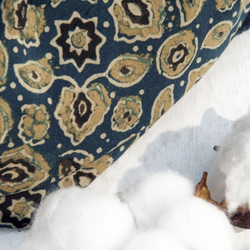 母親節 情人節禮物 新年禮物 民族風 森林系 生日禮物 手織純綿絲巾 手工木刻印植物染圍巾 藍染棉絲巾-藍色沙漠清真寺 第5張的照片