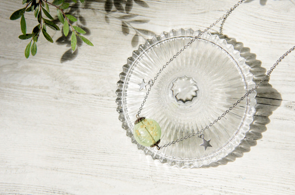 Flower Necklace 情人節禮物 / 森林女孩 / 法式透明感玻璃球花朵項鍊 - 綠光滿天星森林 第9張的照片