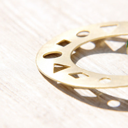 Glass Necklace / 簡約感 / 法式黃銅玻璃項鍊 鎖骨鍊 短鍊 長鍊 - 在不規則幾何學上的漸層平衡 第4張的照片
