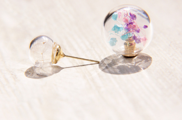 Glass earrings / 森林系 / 植物原味玻璃球耳環 - 粉色系滿天星+蒲公英森林 ( 耳針式 ) 第3張的照片