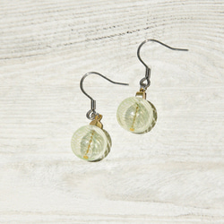 Glass earrings / 簡約感 / 法式旋轉圓舞曲玻璃球耳環 / 耳飾 - 綠色森林 ( 可改夾式 ) 第4張的照片