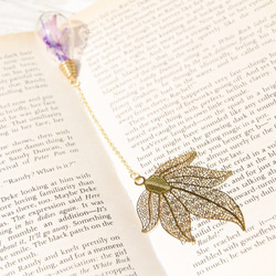 Flower bookmark / 植物系 / 法式金屬質感玻璃球書籤 文房具 - 森林系楓葉葉片+ 紫色花朵 第2張的照片