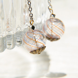 glass earrings / 簡約感 / 法式旋轉圓舞曲玻璃球耳環 / 耳飾 - 雙色糖果 ( 夾式 / 耳針式 ) 第2張的照片