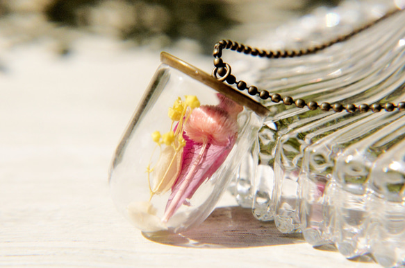 flower necklace / 森林女孩 / 法式透明感玻璃球古典項鍊 短鍊 長鍊 - 黃色滿天星+粉色花+繡球花 第1張的照片