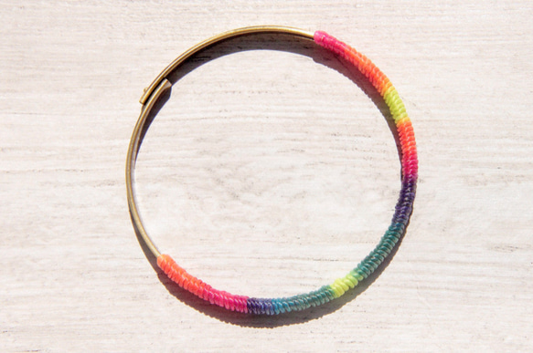 colorful bracelet 情人節禮物 / 簡約感 / 法式古銅手環 手鐲 手鍊 - 彩虹漸層色蠶絲蠟線 第7張的照片