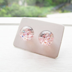 ＊Rosy Garden＊淡粉紅色流動水晶玻璃球針式耳環 可換耳夾 第1張的照片