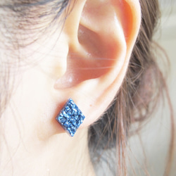 ＊Rosy Garden＊藍色星球的碎片菱形礦石簇耳環 可換耳夾式 第1張的照片