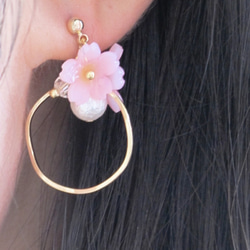 ＊Rosy Garden＊ 手繪製作 黃芯粉嫩小櫻花圈圈耳環 可換耳夾 第5張的照片