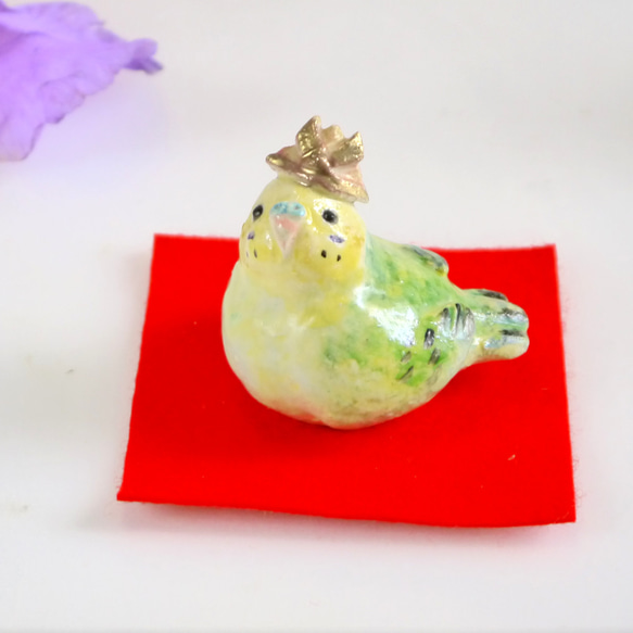 「兜インコ」五月人形小鳥　 3枚目の画像