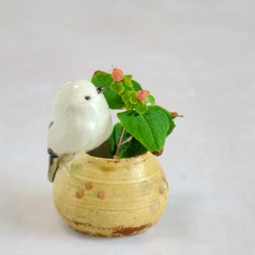 鳥の形の花瓶　花器　小物入れ　オブジェ　置物　陶磁製　　ポルトガル製　手描き 鳥の形の花瓶 花器 小物入れ オブジェ 置物 陶磁製 ポルトガル製