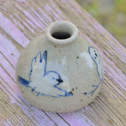 小壺 「シマエナガ」（陶器の一輪挿し） 7枚目の画像