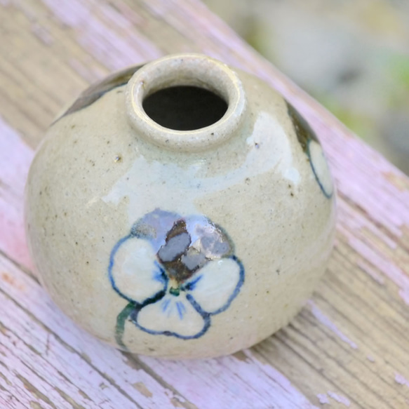 小罐“三色堇”（單輪陶器） 第4張的照片