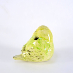 黄緑のセキセイインコ一輪刺し（陶器の小鳥） 5枚目の画像