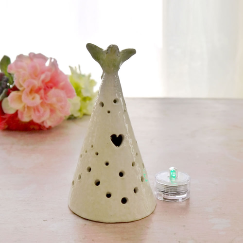 Creema限定 セキセイインコの白いクリスマスツリー（陶器の明り取り