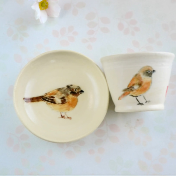 Creema限量版鳥類迷你杯子和豆碟套裝“ Camellia and Redstart” 第3張的照片