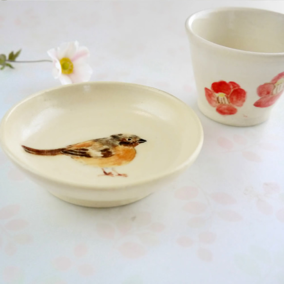 Creema限量版鳥類迷你杯子和豆碟套裝“ Camellia and Redstart” 第7張的照片