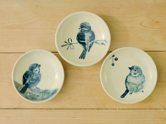 Creema限定 夏の福袋　小鳥の豆皿3枚セット「福良スズメ」 1枚目の画像