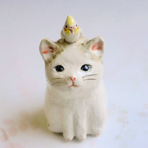 「おすまし猫とオカメインコ」 3枚目の画像