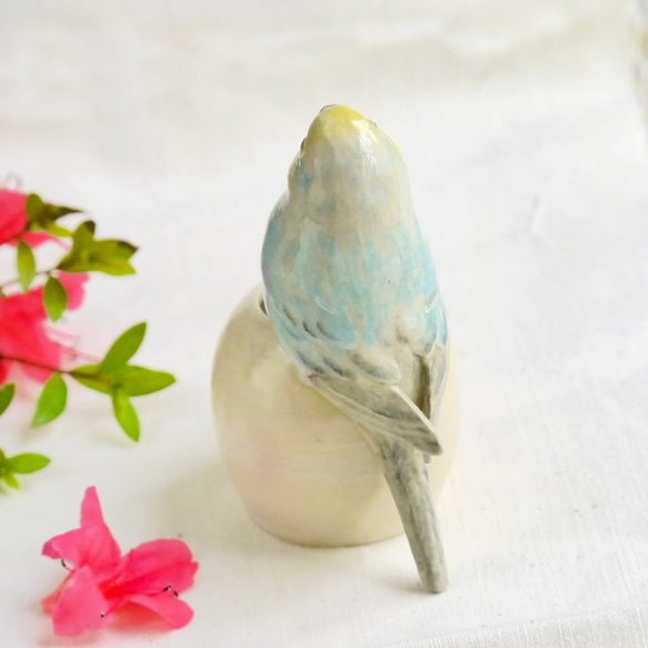 單輪虎皮鸚鵡（陶瓷小鳥物體） 第4張的照片