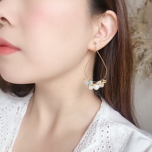 スワロフスキー　ビジューフープピアス　サークルピアス スワロフスキー ビジューフープピアス サークルピアス