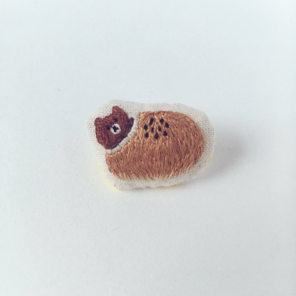 KUKKO様専用//アンティーク風 クマの刺繍ベンチ