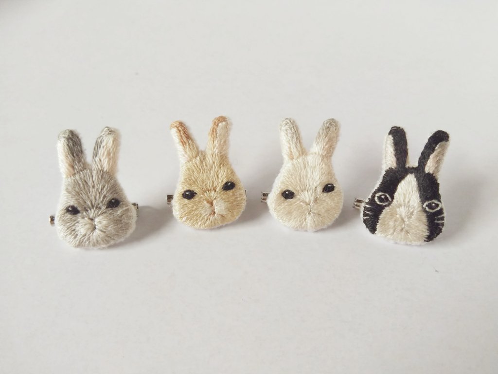 ヴィンテージ　手刺繍　うさぎのフィレレース【sa445】