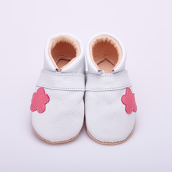 送給嬰兒禮物♪ 印有你名字的真皮嬰兒鞋 一周歲生日禮物 免費命名定制花粉色 第1張的照片