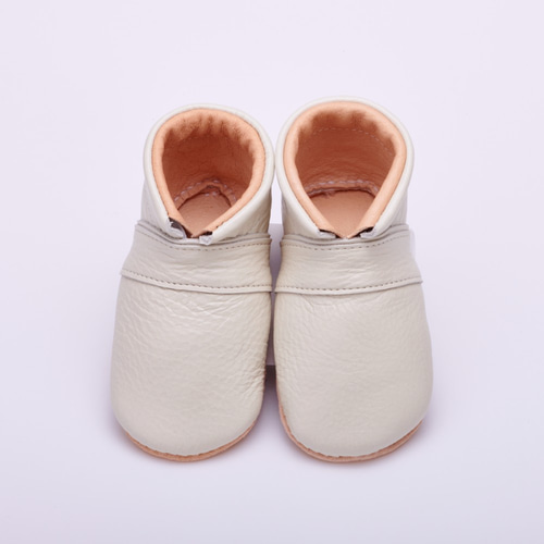 お名前入り本革ベビーシューズ 1歳のお誕生日 オーダーメイド  