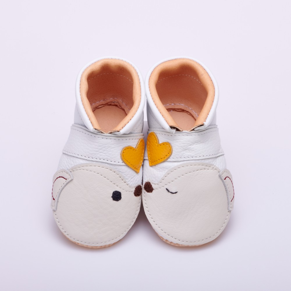 出産祝いに♪お名前入り　本革　ファーストシューズ　クマ　ベビーシューズ　１歳のお誕生日プレゼント　手縫い