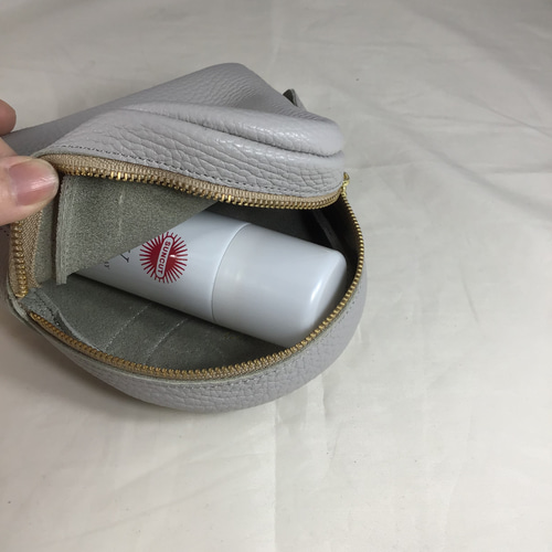 ペンギン型レザーポーチ Penguin Pouch – マザーハウス 公式サイト