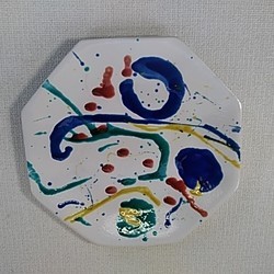 色絵８角皿　藍の印象