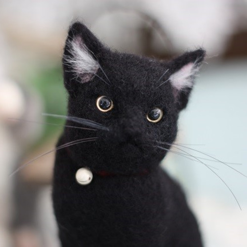 【第1位獲得！】 羊毛フェルト しあわせを運ぶ リアルな黒猫さん (大) 羊毛 羊毛フェルト