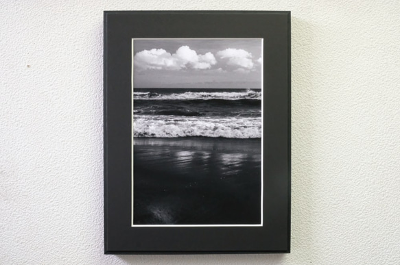 A4 美術照片 021 海天雲波浪磨砂面板飾面單色黑白照片室內照片銷售郵購 第1張的照片
